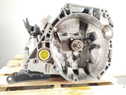 Caja Cambios Dacia Sandero TCE 90 B8M1 B8MA) 90CV 66KW