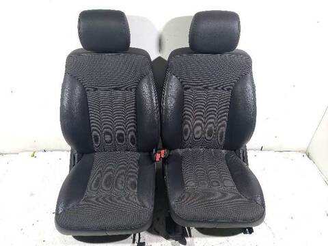Foto 2ª: Asientos Traseros Mercedes Clase ML 300 CDI BE 4-MATIC 204CV 150KW 164.121) [642820] (2010)