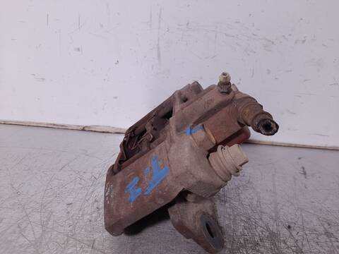 Foto 3ª: Pinza Freno Trasera Izquierdo Mitsubishi Montero 2.5 TD GLS 99CV 73KW [D4D56] (2000)