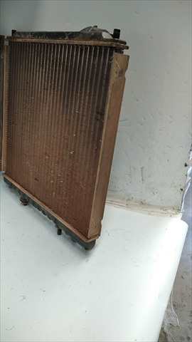 Foto 3ª: Radiador Motor Hyundai Terracan 2.9 D [D/J3] (2002)