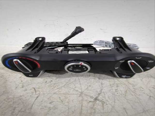 Foto 2ª: Mando Calefacción A. A. Kia Stonic 1.0 T-GDI 101CV [G3LC G3LE] (2017)