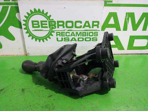 Foto 2ª: Palanca de Cambio Peugeot 307 1.6 16V HDI BERLINA 90CV 66KW [9HVDV6ATED4] (2005)