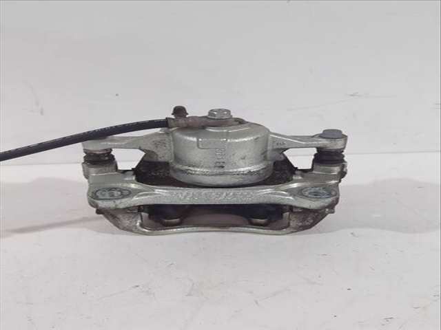 Foto 3ª: Pinza Freno Delantera Izquierdo Toyota Corolla 1.8 HYBRID ZWE211) 122CV 90KW [2ZR-FXE] (2020)