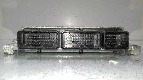 Foto 2ª: Centralita Motor ECU Renault Scenic DYNAMIQUE 110CV 81KW [K9K836] (2010)