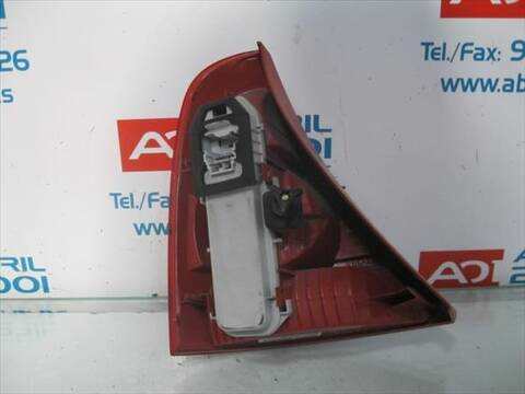 Foto 2ª: Piloto Trasero Derecho Renault Clio 1.5 DCI B/CB08) 82CV 60KW [D / K9K B7] (2003)