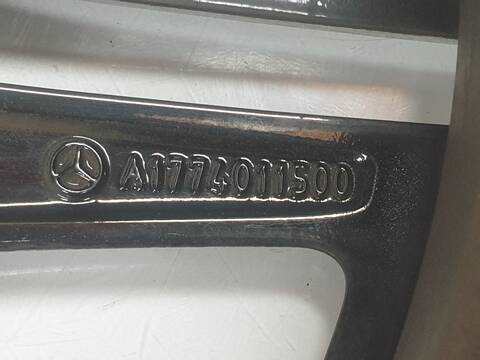 Foto 2ª: LLanta Aleacion Mercedes Clase C 160 CLA 200 118.687)