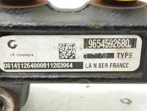 Foto 2ª: Rampa Inyectora Citroen Nemo X 68CV 50KW [D8HS] (2009)