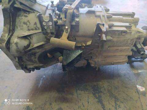 Foto 2ª: Caja Cambios Iveco Daily 65 - C 15 CHASIS - CABINA 146CV 107KW [8140.43N] (2003)