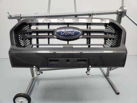 Foto 4ª: Rejilla Delantera Ford Ranger DOBLE CABINA WILDTRACK 4X4 4P) 213CV [YN2X] (2020)