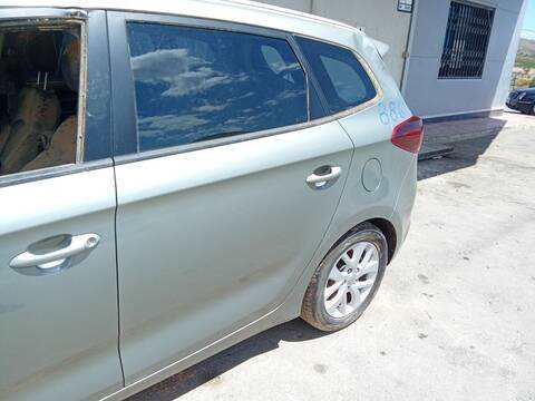 Foto 2ª: Puerta Trasera Izquierda Kia Carens 1.7 CRDI 116CV 85KW [D4FD] (2017)