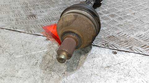 Foto 3ª: Transmision Delantera Izquierda Audi A1 AMBITION 105CV 77KW [CAY] (2012)