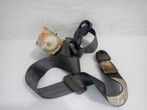 Foto 3ª: Cinturón Trasero Derecho Toyota Rav4 2.0 LUNA 4X4 2003 ) 150CV [1AZFE] (2000)