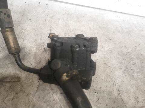 Foto 2ª: Bomba Servodireccion Bmw Serie 3 315 184E2 BERLINA (1996)