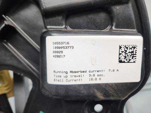 Foto 4ª: Elevalunas Eléctrico Delantero Izquierdo Alfa Romeo Stelvio EXECUTIVE 4WD 209CV 154KW [55271838] (2017)