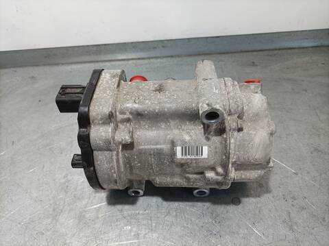 Foto 3ª: Compresor Aire Acondicionado Toyota CHR HYBRID STYLE PLUS 122CV 90KW [2ZR] (2019)