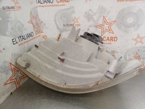 Foto 3ª: Faro Derecho Renault Mascott FG 120. 35/55/65 CABINA INDIVIDUAL 116CV 85KW [ZD3A604] (2006)