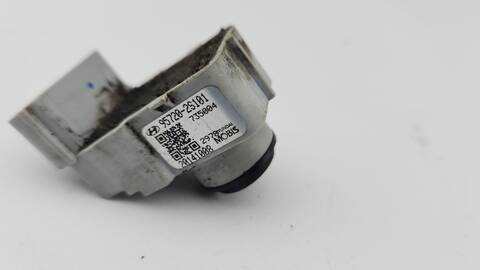 Foto 2ª: Sensor de Aparcamiento Hyundai ix35 1.7 CRDI 116CV 85KW [D4FD] (2015)