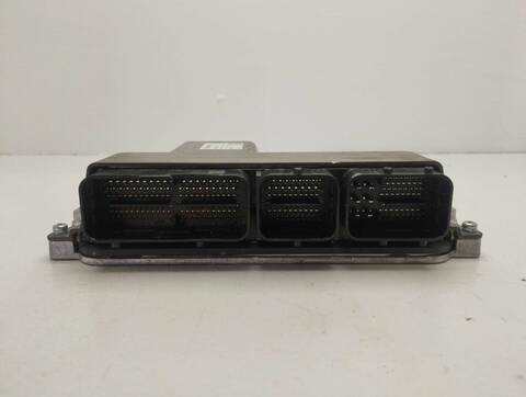 Foto 2ª: Centralita Motor ECU Volvo XC 60 CORE AWD 250CV 184KW [B420T11] (2025)