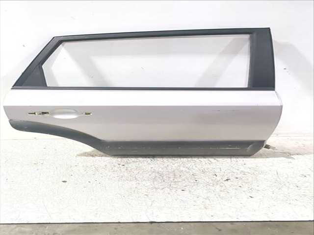 Foto 2ª: Puerta Trasera Derecha Hyundai Tucson 2.0 CRDI 113CV 83KW [D4EA] (2004)