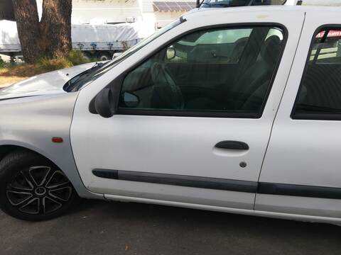 Puerta Delantera Izquierda Renault Clio K9K700