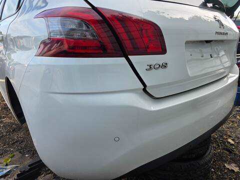 Foto 2ª: Paragolpes Trasero Peugeot 308 TECH EDITION 131CV 96KW (2021)
