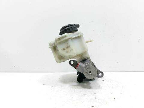 Foto 3ª: Bomba Freno Skoda Yeti CFH (2013)