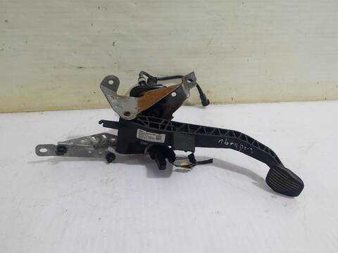 Pedal Embrague Ford Focus BUSINESS 90CV