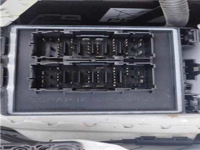 Caja Reles Fusibles Ford Focus 1.0 ECOBOOST TURNIER 125CV 92KW