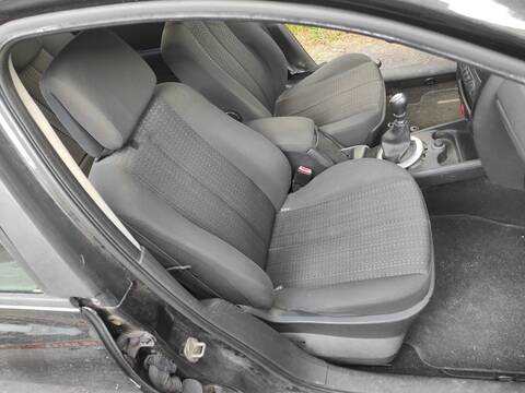 Asiento Delantero Derecho Renault Megane K9K732 GRANDTOUR II GRANDTOUR