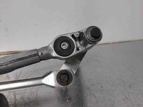 Foto 3ª: Motor Limpia Delantero Bmw Serie 1 114 118D LIMITED SPORT EDITION BERLINA 143CV 105KW [N47D20A] (2008)