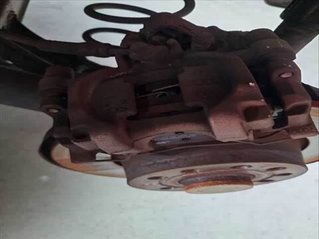Pinza Freno Trasera Izquierdo Volkswagen Golf 1.6 TDI 105CV 77KW