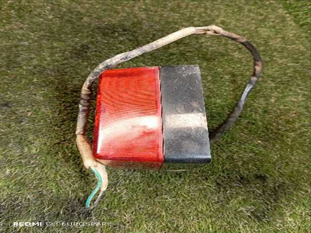 Foto 3ª: Faro Antiniebla Trasero Derecho Santana Anibal 2.8 TD MILITAR [8140.43P] (2004)