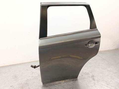 Foto 1ª: Puerta Trasera Izquierda Mitsubishi Outlander 2.0 HYBRID 4WD GG2W) 200CV 147KW [Y61,4B11,S61] (2015)