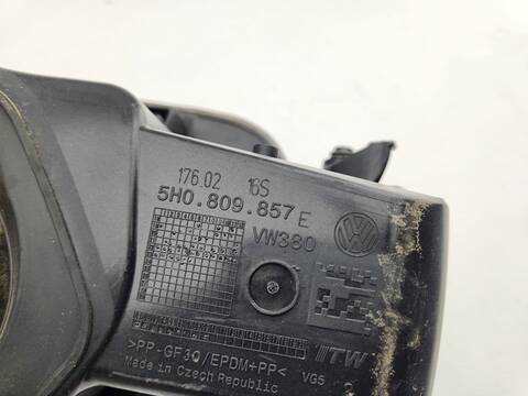 Foto 2ª: Tapa Exterior Combustible Volkswagen Golf LIFE 116CV 85KW [DTRD] (2023)