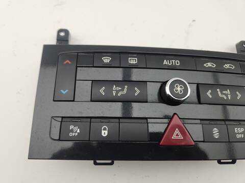 Foto 2ª: Mando Calefacción A. A. Peugeot 407 3.0 HDI COUPE 241CV 177KW [X8Z] (2010)