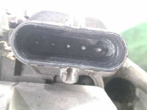 Foto 3ª: Alternador Iveco Eurocargo 100E18 E5 130CV 177KW [F4AE3481B] (2008)
