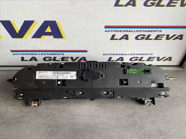 Foto 2ª: Cuadro de Instrumentos Land Rover Discovery 2.0 DTD 179CV 0CV [204DTD] (2018)