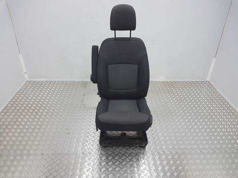Asiento Delantero Izquierdo Renault Trafic L1H1 30T
