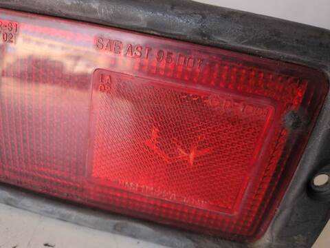Foto 3ª: Piloto Trasero Izquierdo Mitsubishi Montero 4D56 (2000)