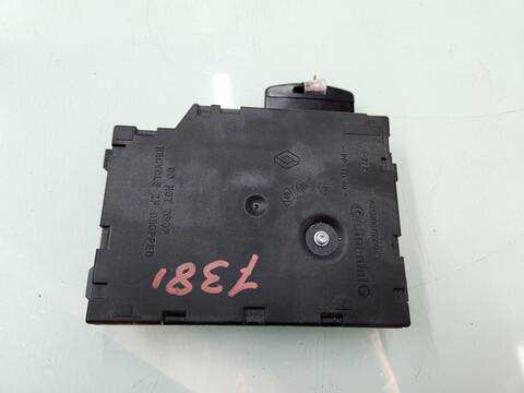 Foto 3ª: Motor de Arranque Renault Clio ZEN 89CV 66KW [H4B400] (2015)