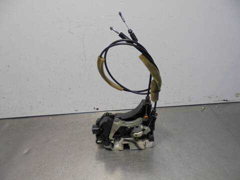 Foto 3ª: Cerradura Puerta Delantera Derecha Mitsubishi Grandis 2.0 DI-D CAT 136CV 100KW [BSY] (2008)
