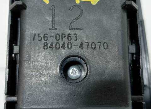 Foto 3ª: Botonera Elevalunas Toyota Prius BASIS [2ZRFXE] (2016)