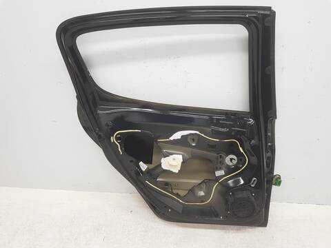 Foto 3ª: Puerta Trasera Izquierda Peugeot 308 PREMIUM (2010)