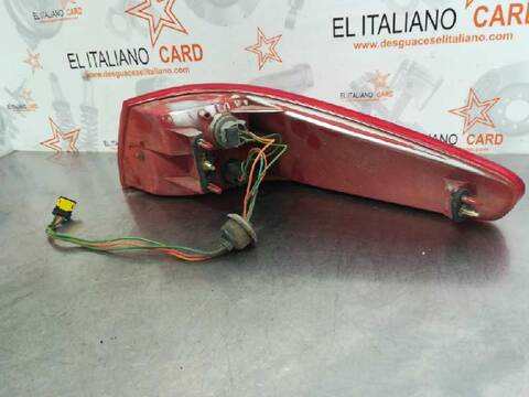 Foto 3ª: Piloto Trasero Izquierdo Peugeot 607 BASICO 133CV 98KW [4HXDW12TED4FAP] (2000)