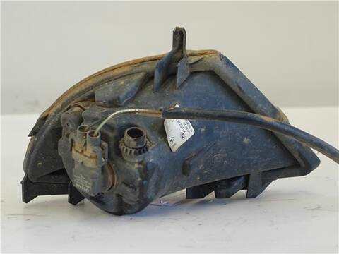 Foto 2ª: Faro Antiniebla Delantero Derecho Ford Fiesta 1.4 TDCI 68CV 50KW [F6JA] (2004)