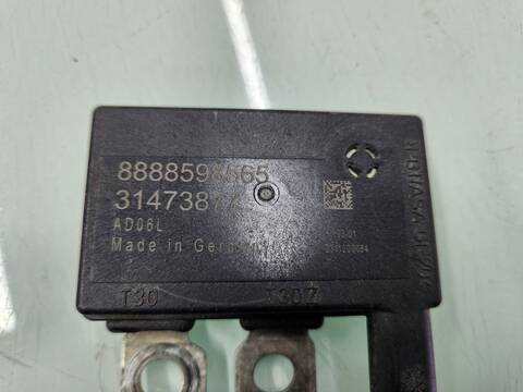 Foto 3ª: Centralita Motor ECU Volvo XC 40 MOMENTUM PRO 2WD 163CV 120KW [B3154T2] (2020)