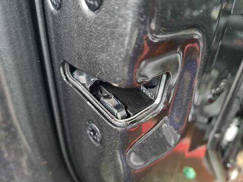 Cerradura Puerta Delantera Izquierda Ford Focus ST-LINE 155CV 114KW