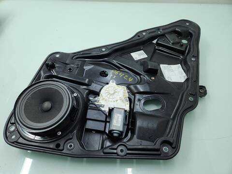 Elevalunas Manual Trasero Izquierdo Volkswagen Tiguan T1 BLUEMOTION 110CV 81KW