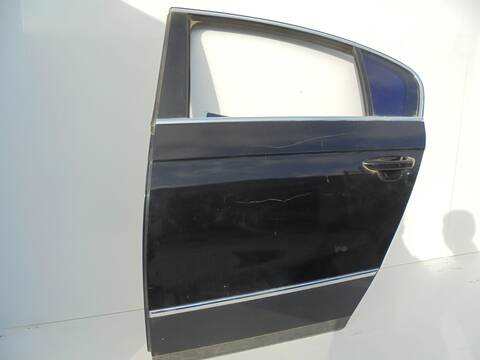 Foto 2ª: Puerta Trasera Izquierda Volkswagen Passat 2.0 16V FSI BERLINA 150CV 110KW [BLR] (2005)