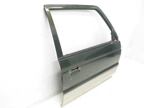 Foto 2ª: Puerta Delantera Derecha Mitsubishi Montero 2800 TD AMERICAN DREAM 2-PTAS.) [4M40] (1997)